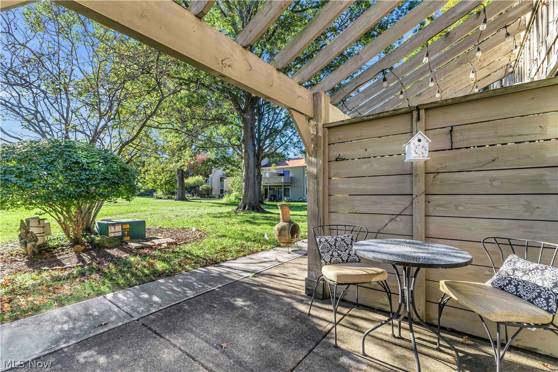 59 Landings Way Avon Lake OH 44012