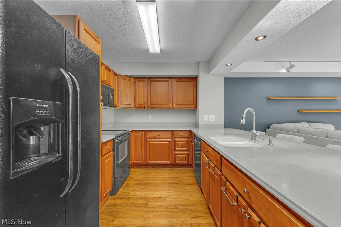 59 Landings Way Avon Lake OH 44012