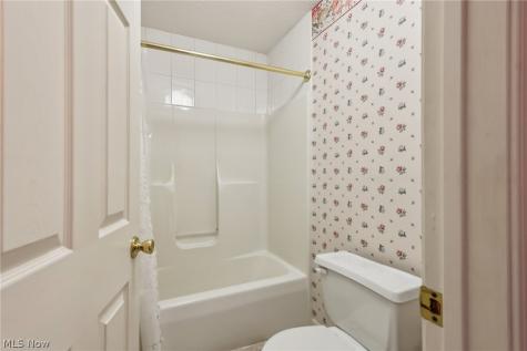 616 Sally Circle Wadsworth OH 44281