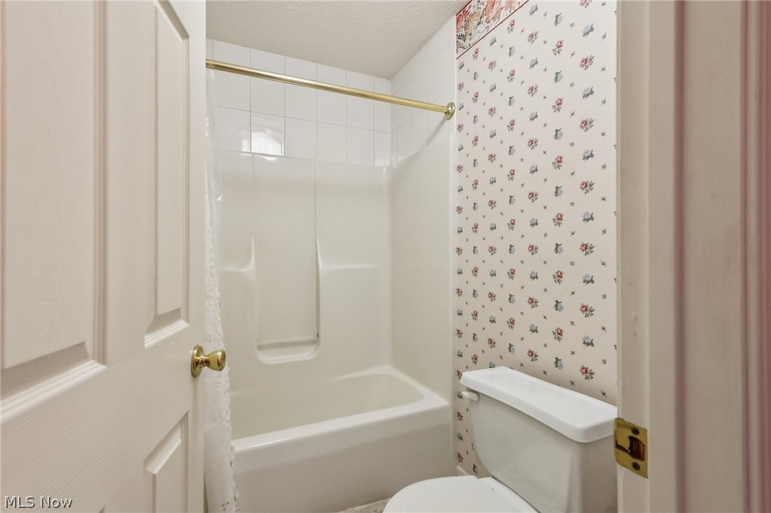 616 Sally Circle Wadsworth OH 44281