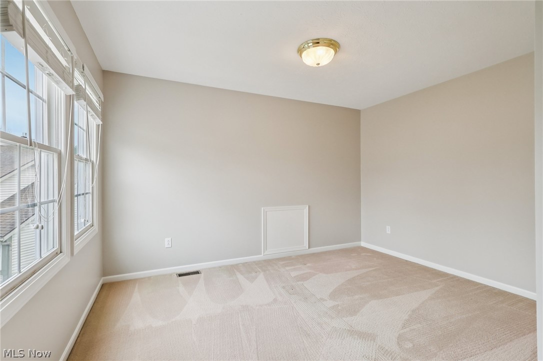 616 Sally Circle Wadsworth OH 44281