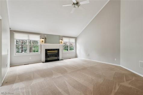 616 Sally Circle Wadsworth OH 44281