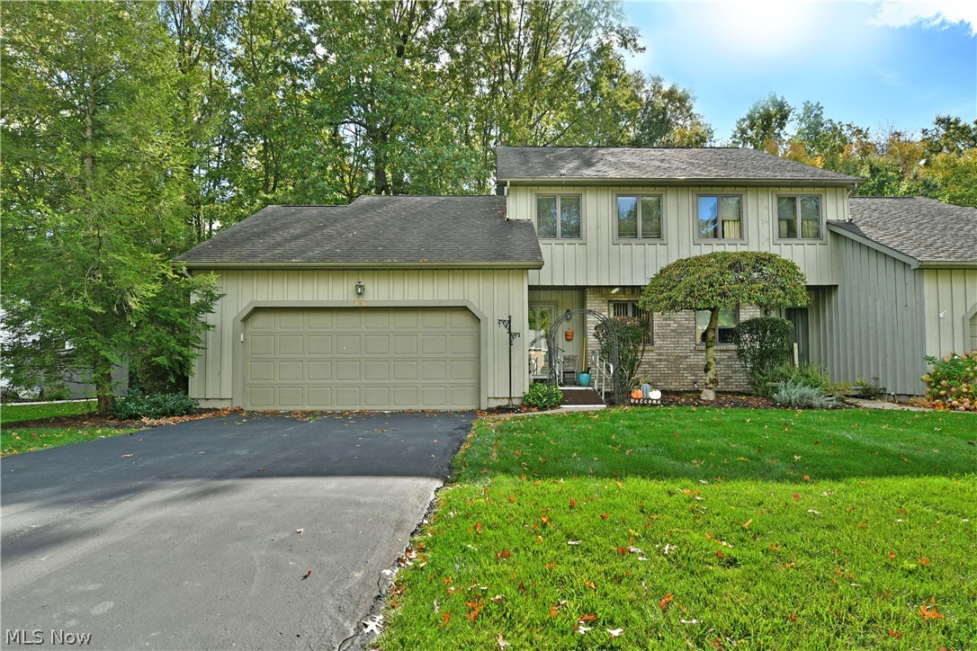 160 Turquoise Drive Cortland OH 44410