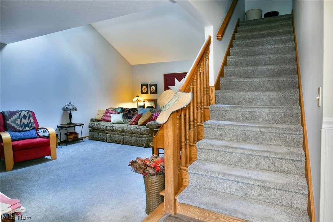 160 Turquoise Drive Cortland OH 44410