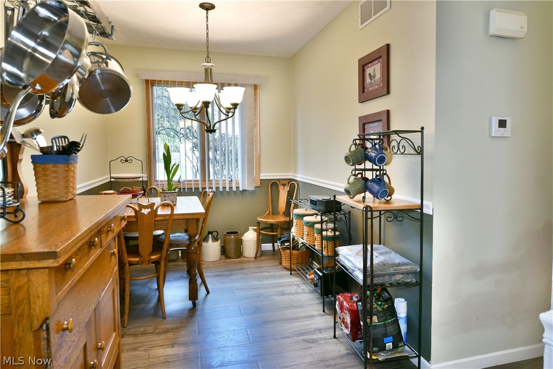 160 Turquoise Drive Cortland OH 44410