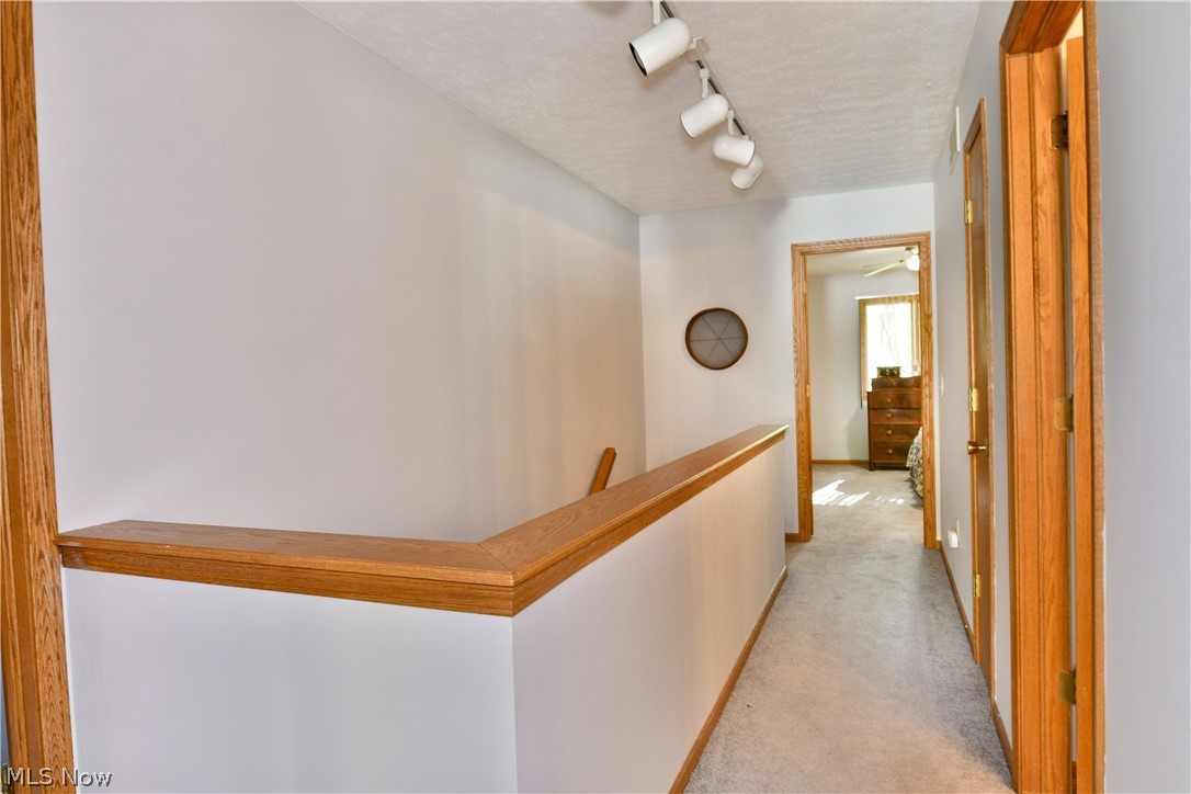 160 Turquoise Drive Cortland OH 44410