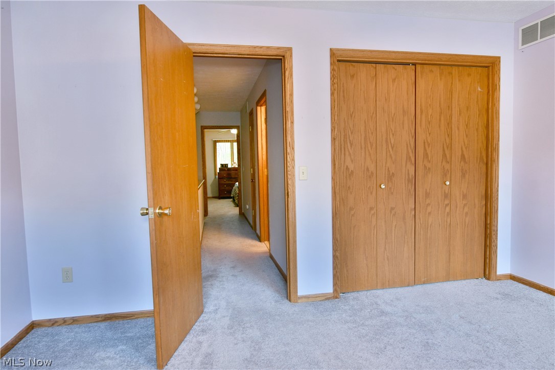 160 Turquoise Drive Cortland OH 44410