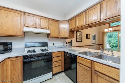 1900 Lillian Road Stow OH 44224