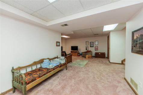 1900 Lillian Road Stow OH 44224