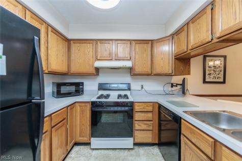 1900 Lillian Road Stow OH 44224