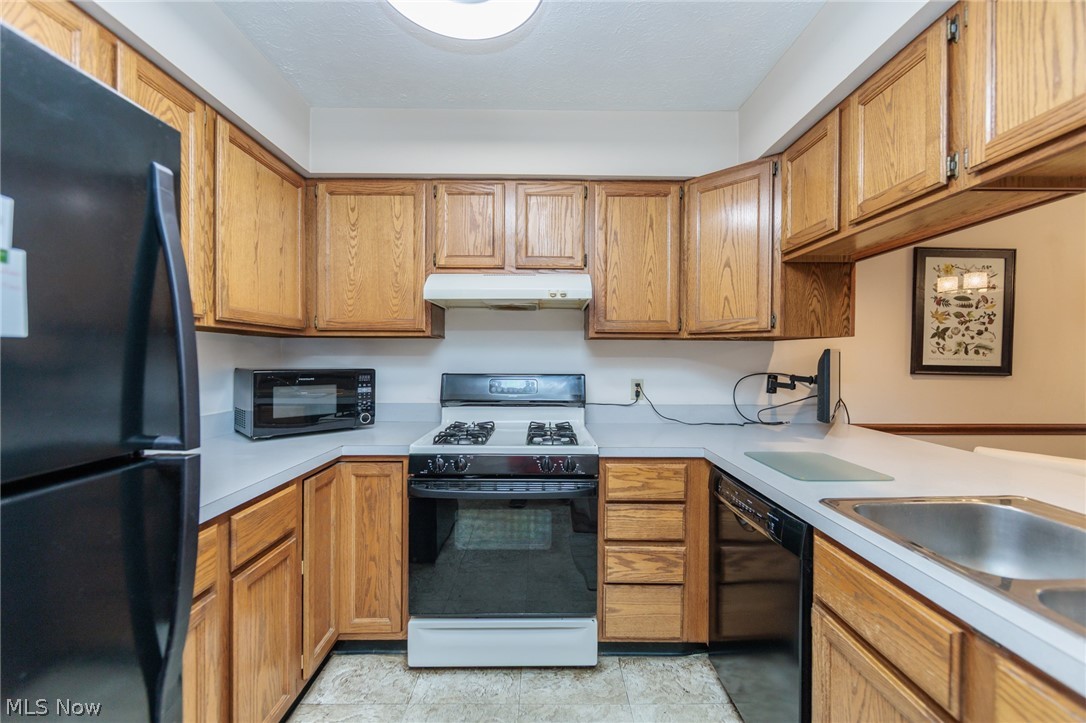 1900 Lillian Road Stow OH 44224