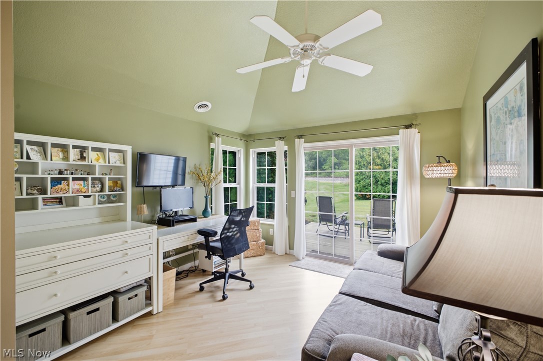 334 Windjammer Drive Columbiana OH 44408