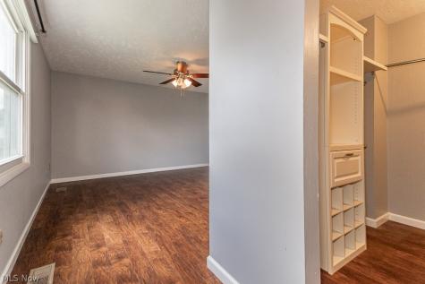 7427 Noble Court Mentor OH 44060