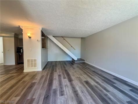 1651 Mentor Avenue Painesville OH 44077