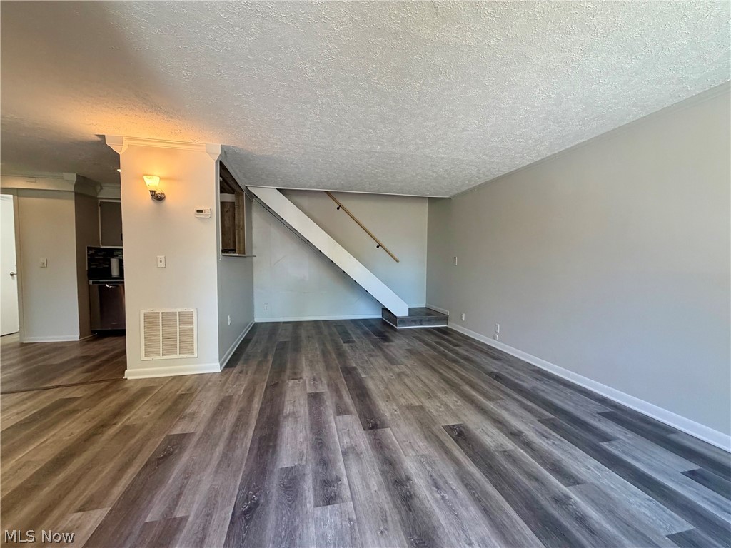 1651 Mentor Avenue Painesville OH 44077