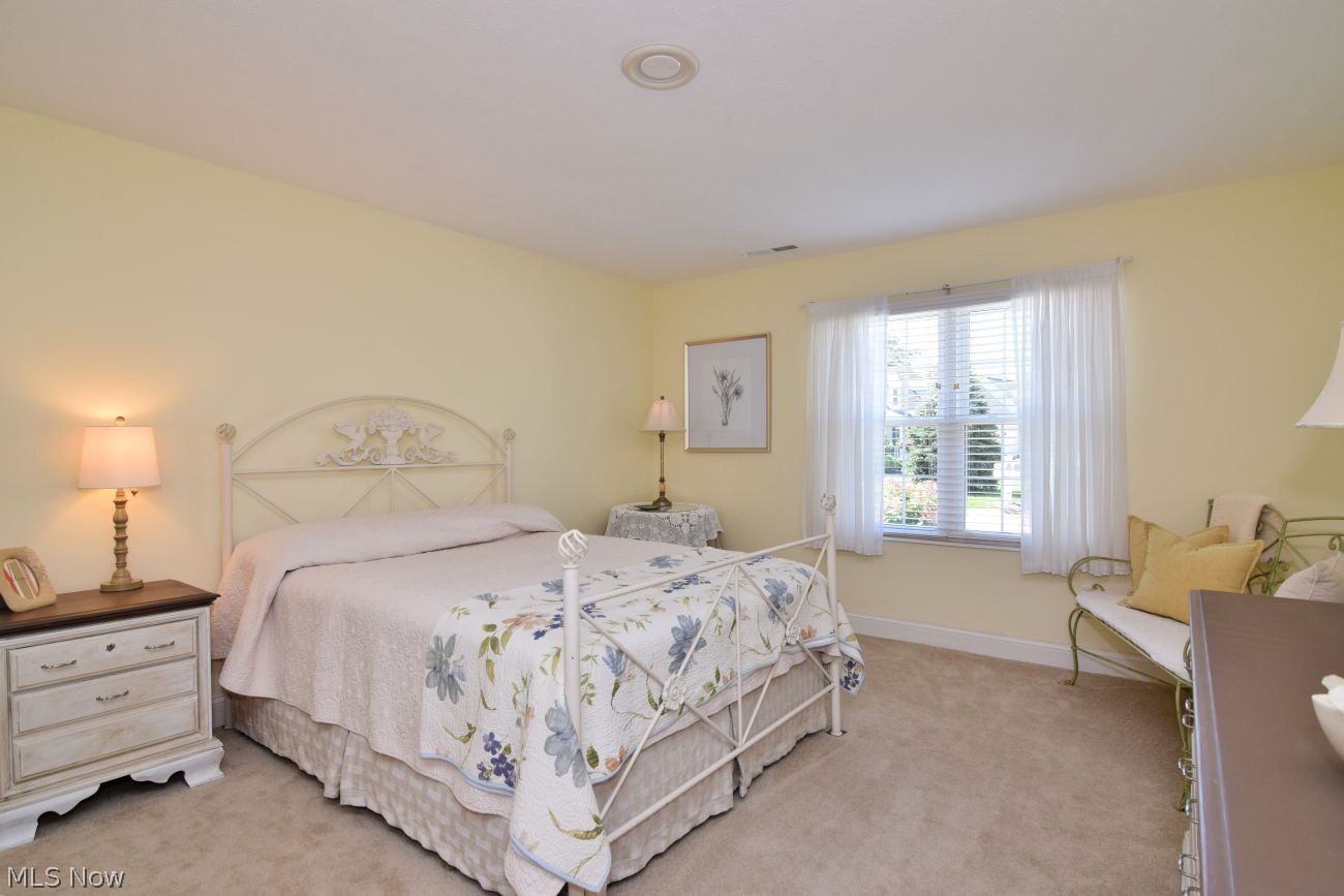 129 Nantucket Circle Painesville OH 44077