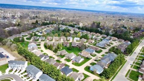 Slate Ridge Drive Barberton OH 44203