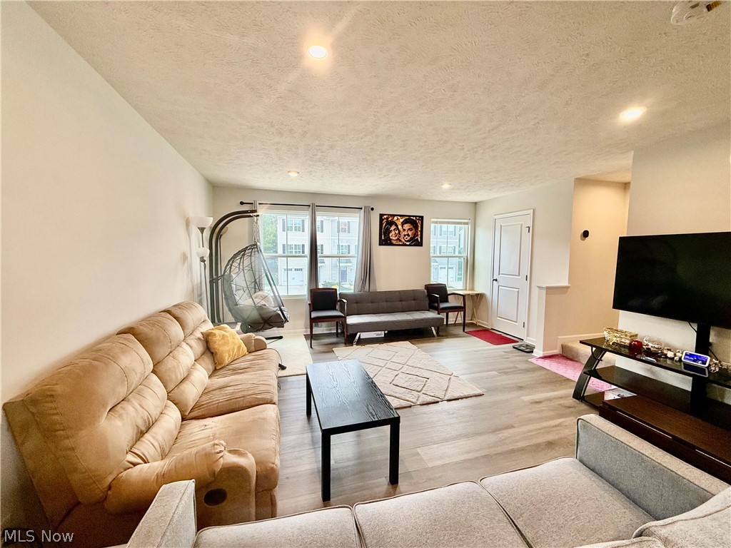 114 Slate Ridge Drive Barberton OH 44203