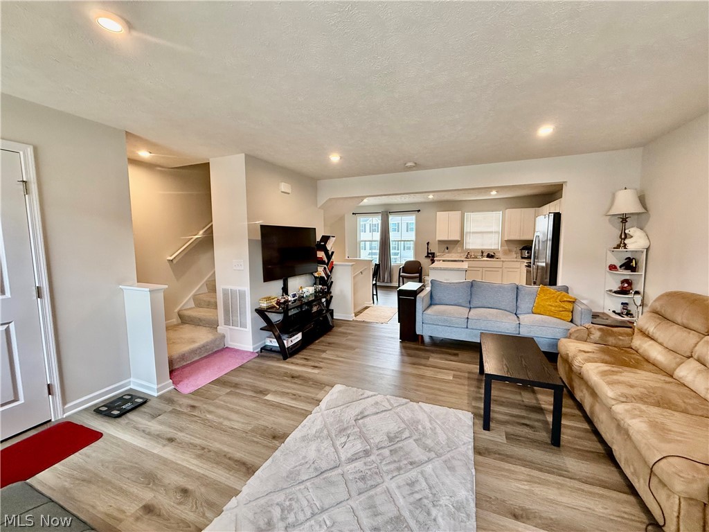 114 Slate Ridge Drive Barberton OH 44203