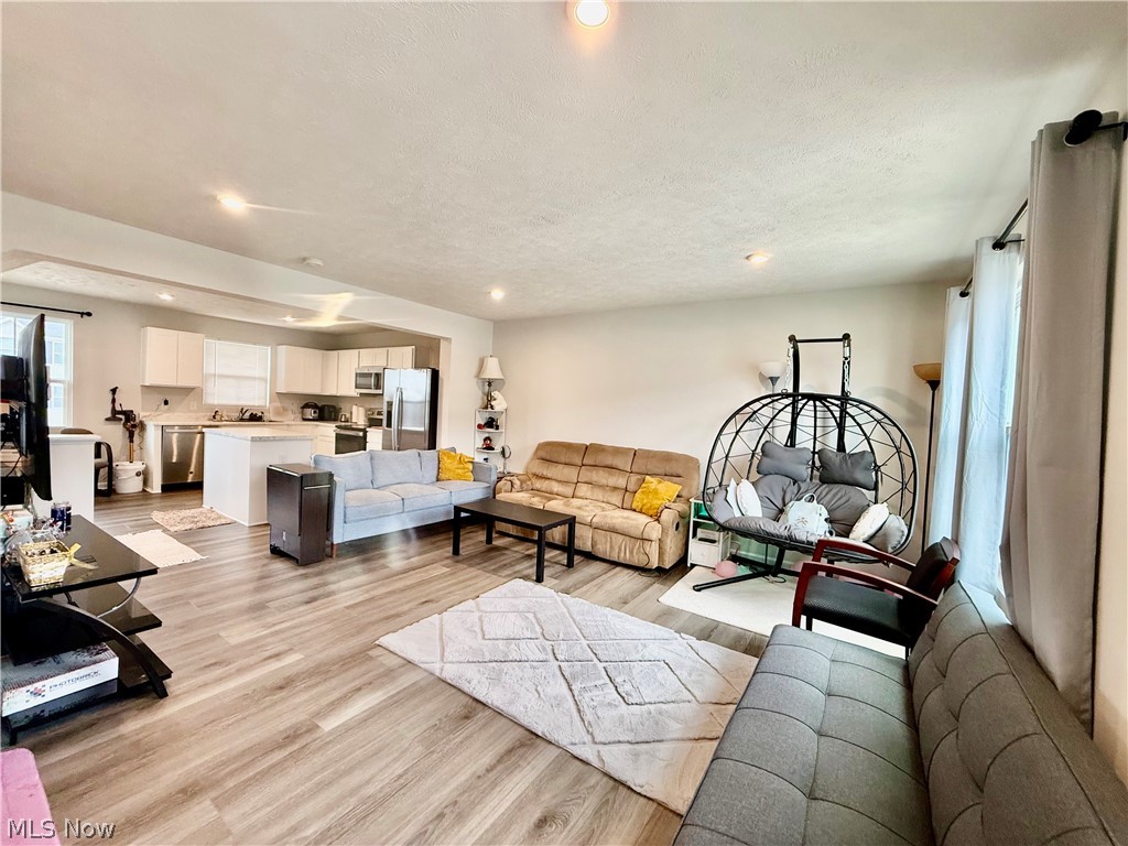 114 Slate Ridge Drive Barberton OH 44203