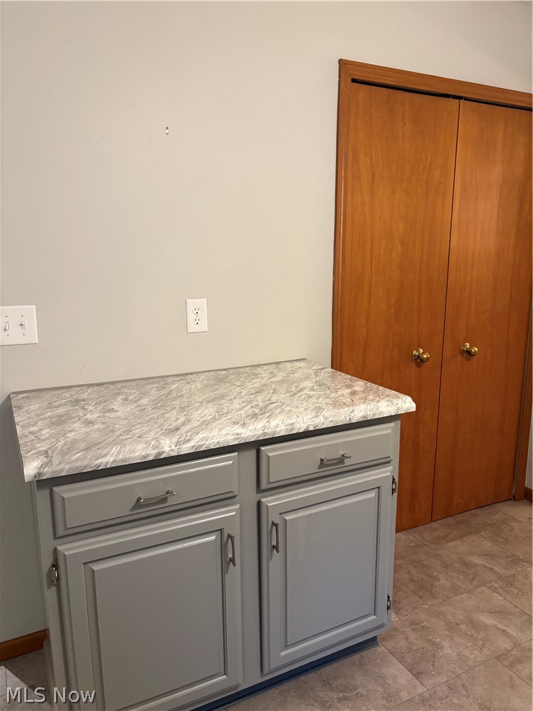 3242 Woodcreek Circle Westlake OH 44145