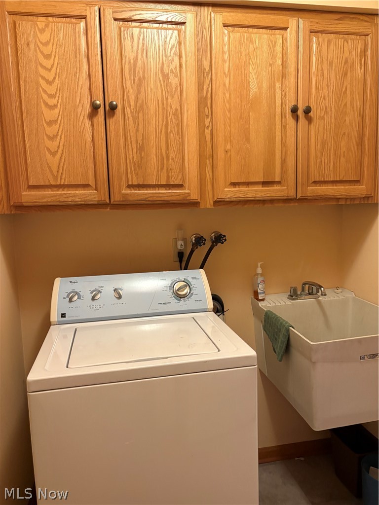 3242 Woodcreek Circle Westlake OH 44145