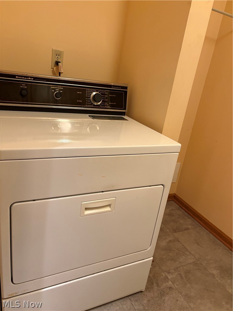 3242 Woodcreek Circle Westlake OH 44145