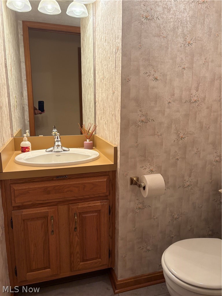 3242 Woodcreek Circle Westlake OH 44145