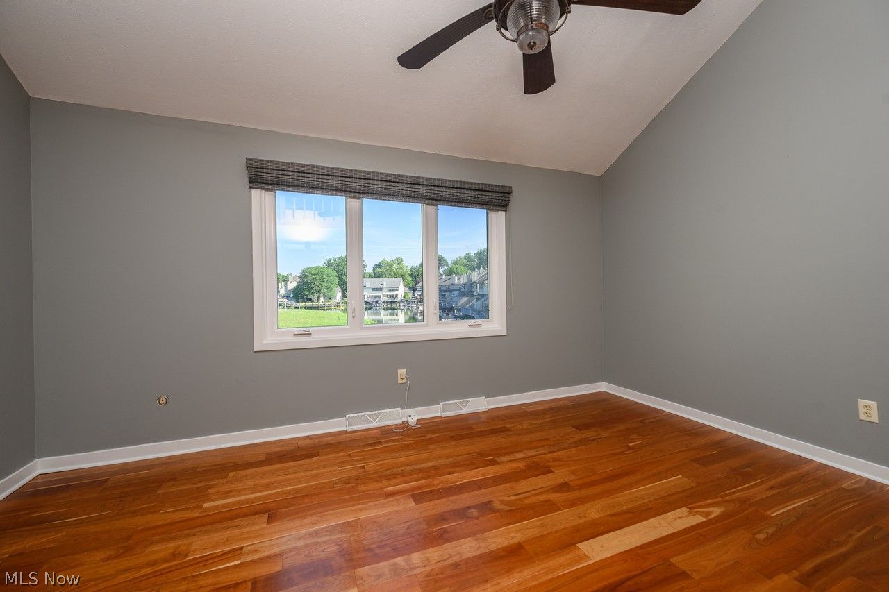 3201 Mariners Island Drive NW Canton OH 44708