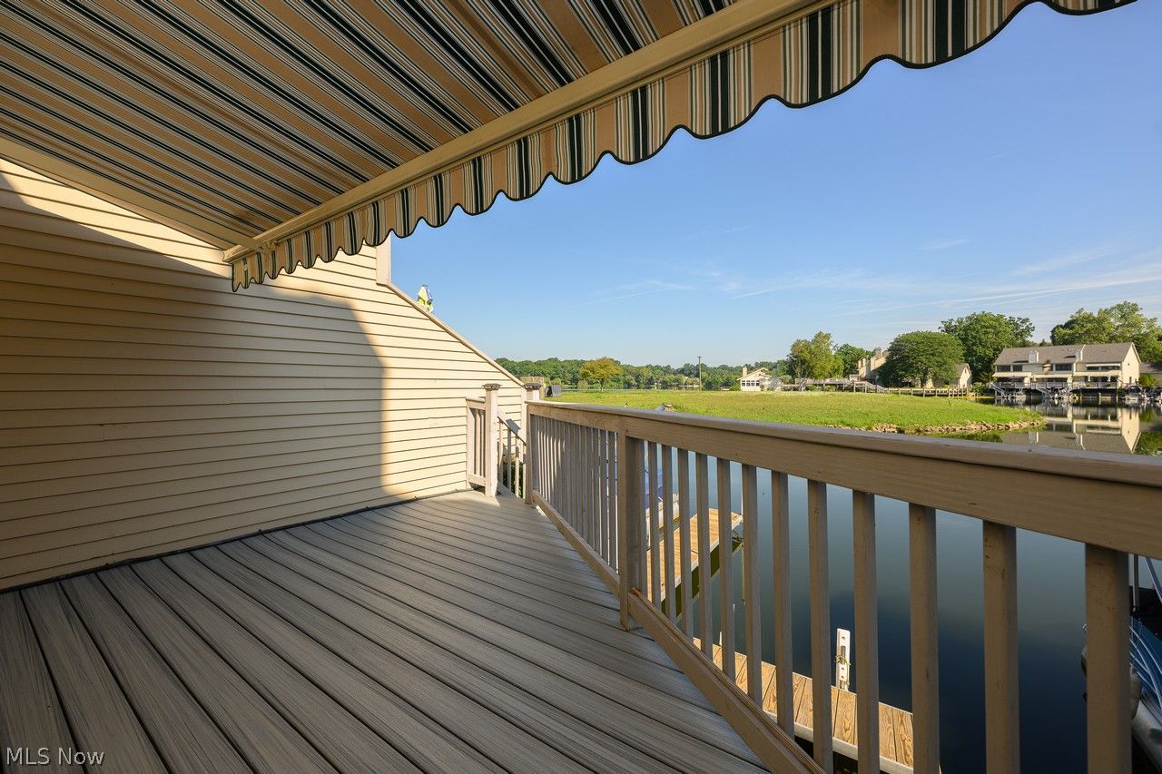 3201 Mariners Island Drive NW Canton OH 44708