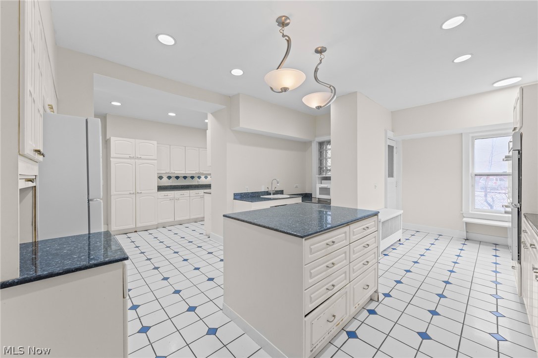 11428 Cedar Glen Parkway Cleveland OH 44106