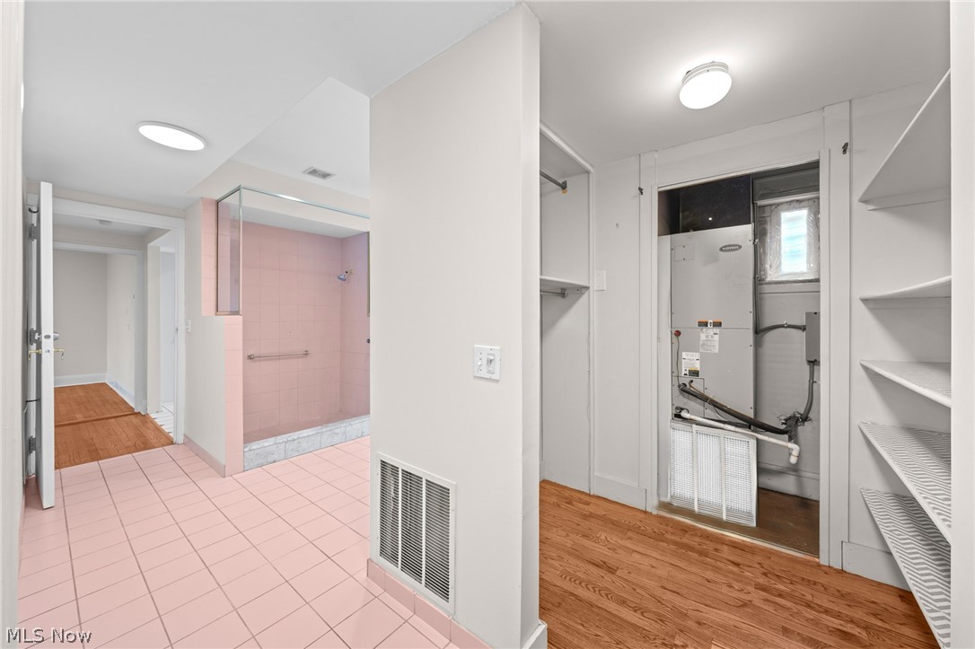 11428 Cedar Glen Parkway Cleveland OH 44106