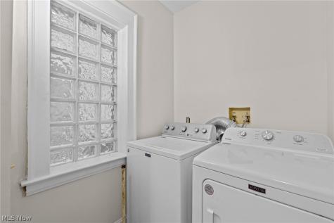 11428 Cedar Glen Parkway Cleveland OH 44106