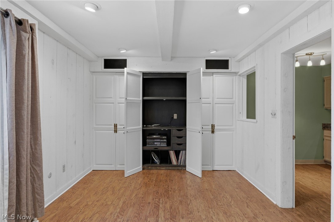 20100 Fairmount Boulevard Shaker Heights OH 44118