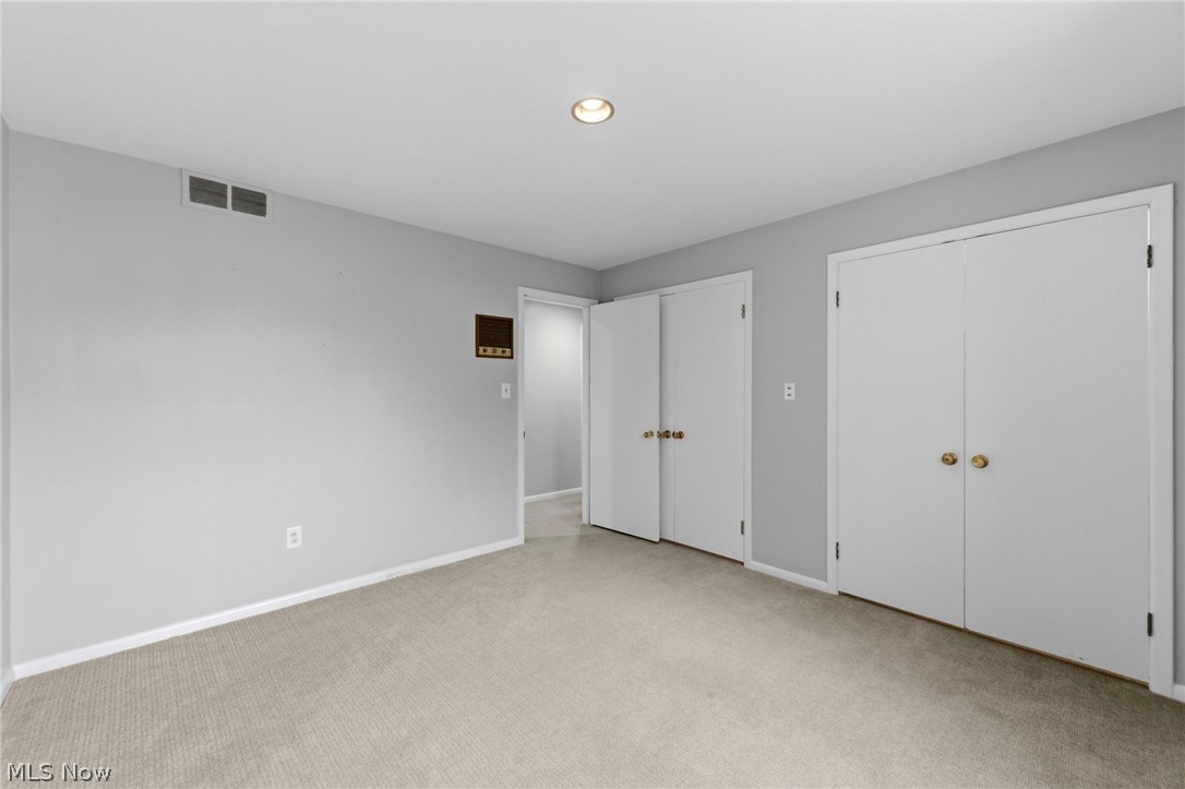 20100 Fairmount Boulevard Shaker Heights OH 44118