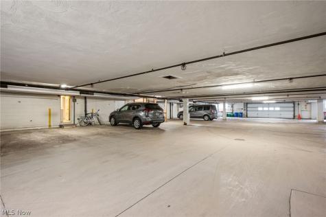 20100 Fairmount Boulevard Shaker Heights OH 44118