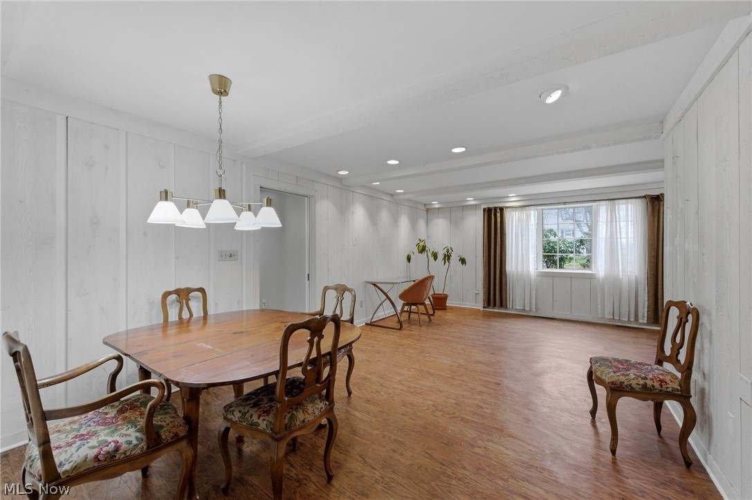 20100 Fairmount Boulevard Shaker Heights OH 44118