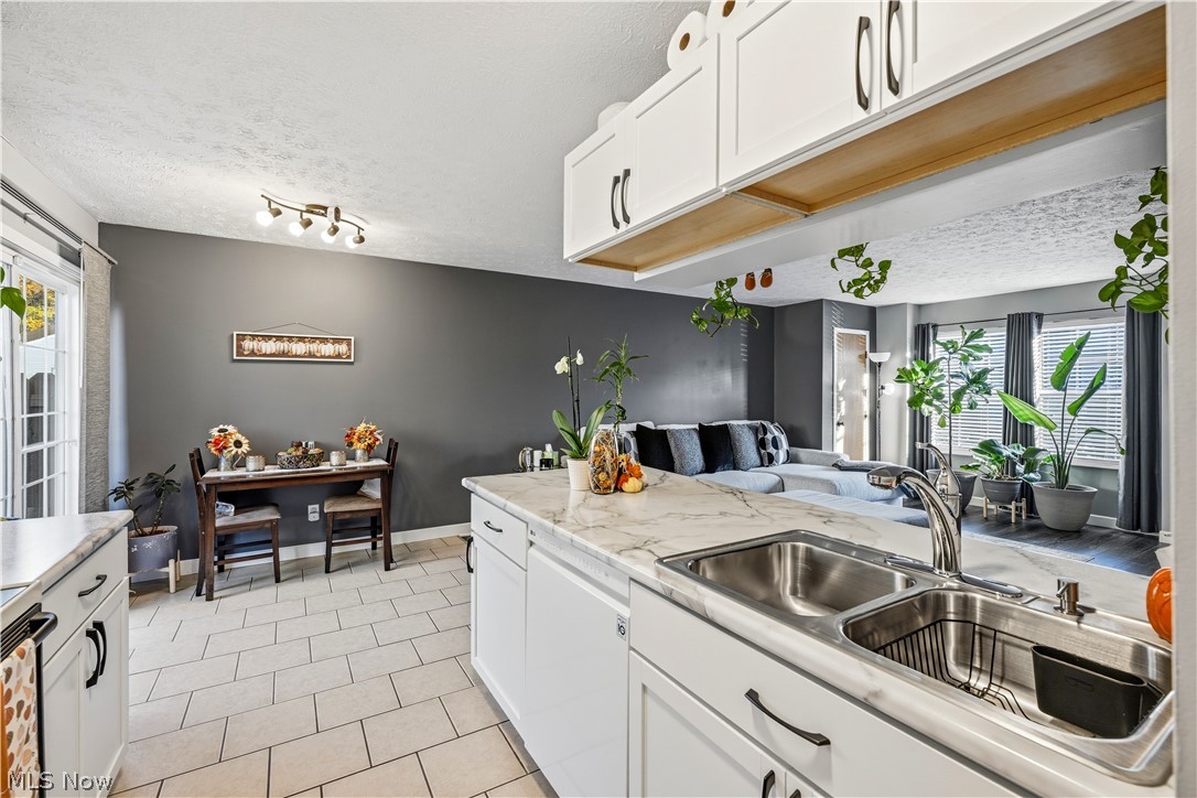 3234 Deer Trail, Unit C Cortland OH 44410
