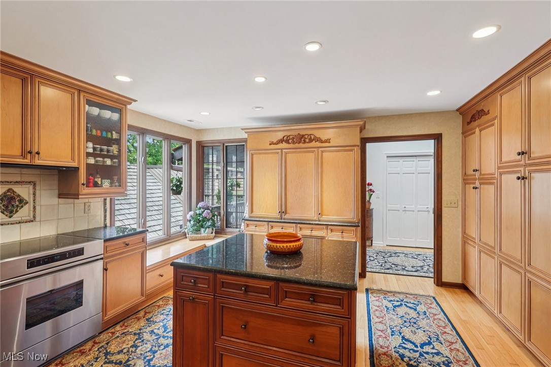 12 Hidden Valley Rocky River OH 44116