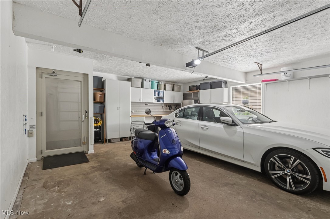 12 Hidden Valley Rocky River OH 44116