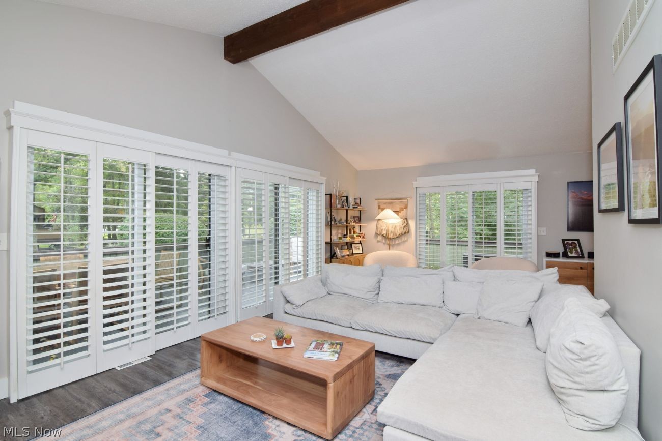 17658 Walnut Trail Chagrin Falls OH 44023