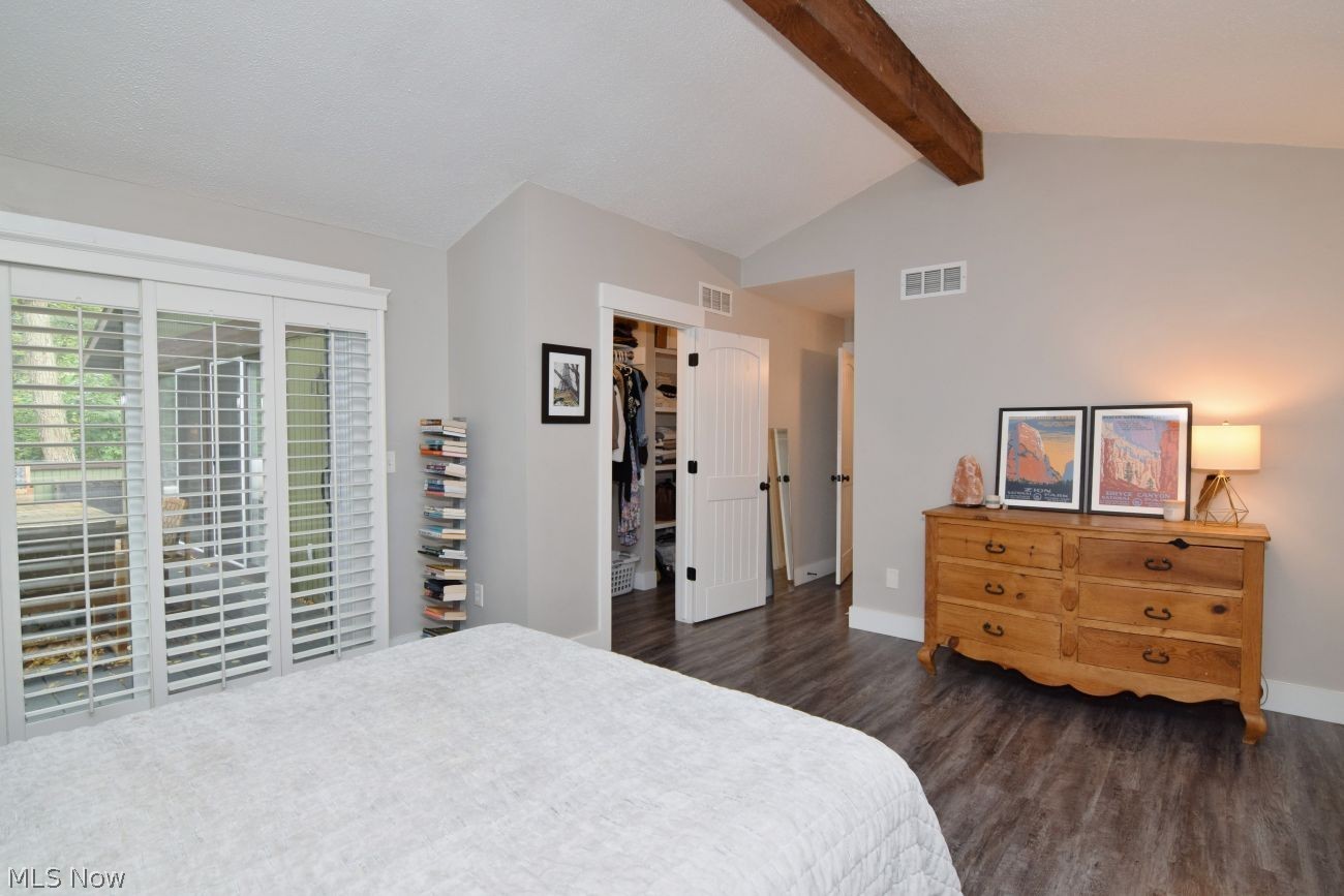 17658 Walnut Trail Chagrin Falls OH 44023