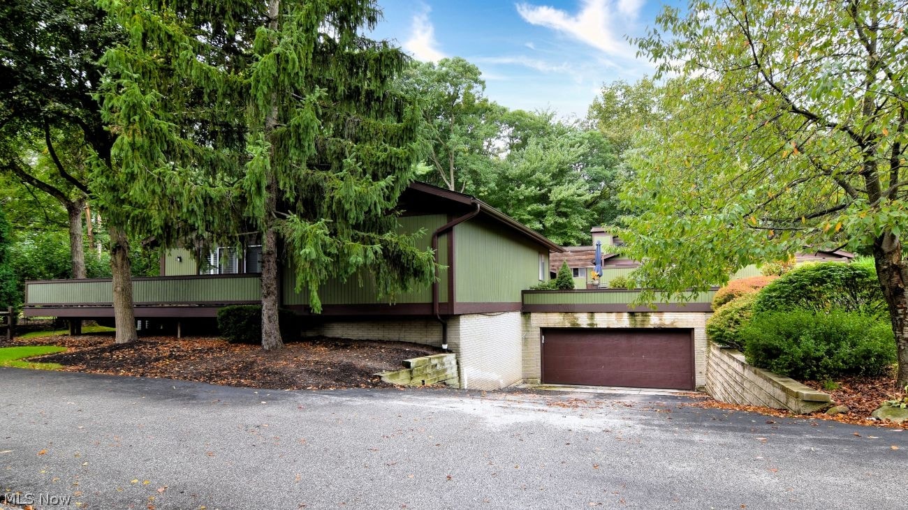 17658 Walnut Trail Chagrin Falls OH 44023