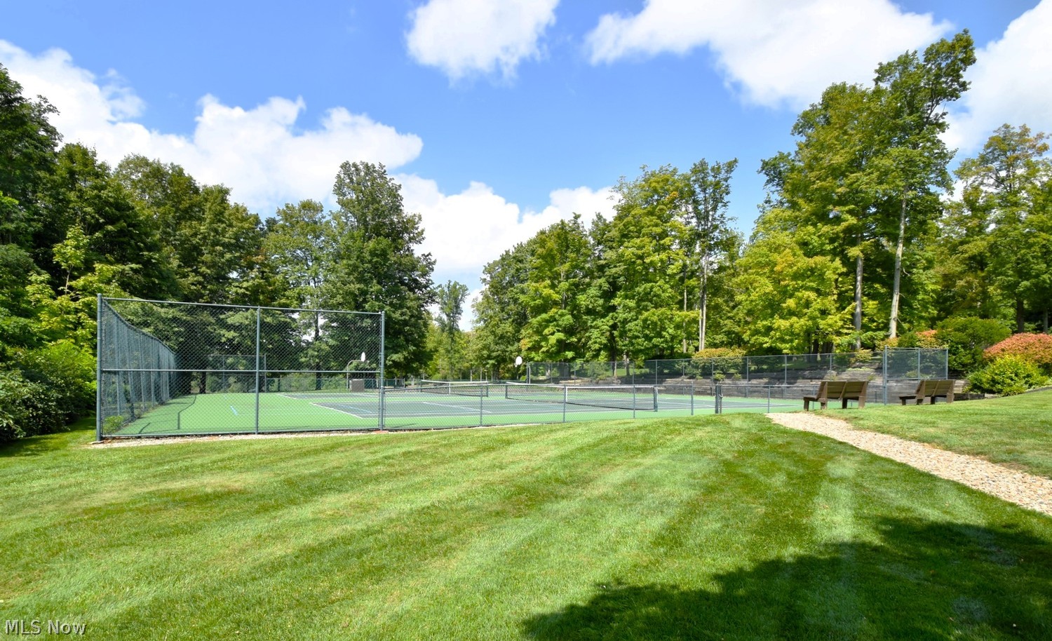 17658 Walnut Trail Chagrin Falls OH 44023