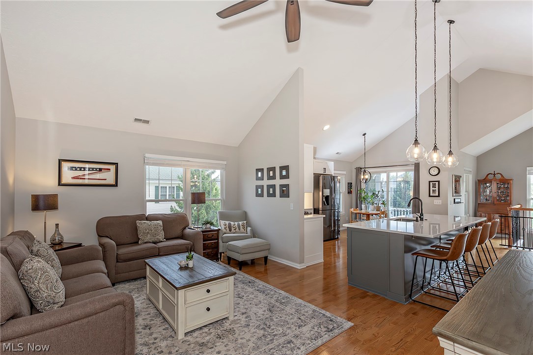 318 W Legend Court Highland Heights OH 44143