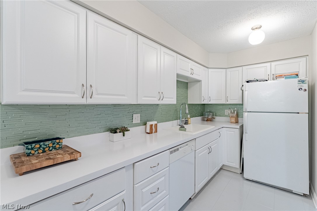 7553 Creekwood Drive North Royalton OH 44133