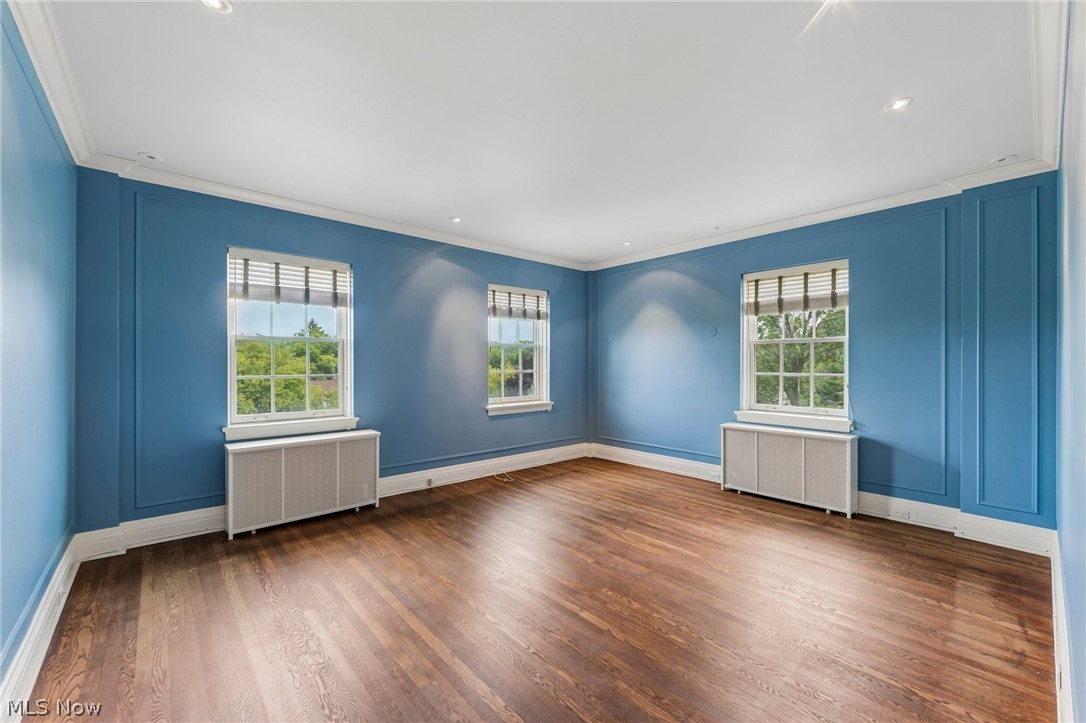 13615 Shaker Boulevard Cleveland OH 44120