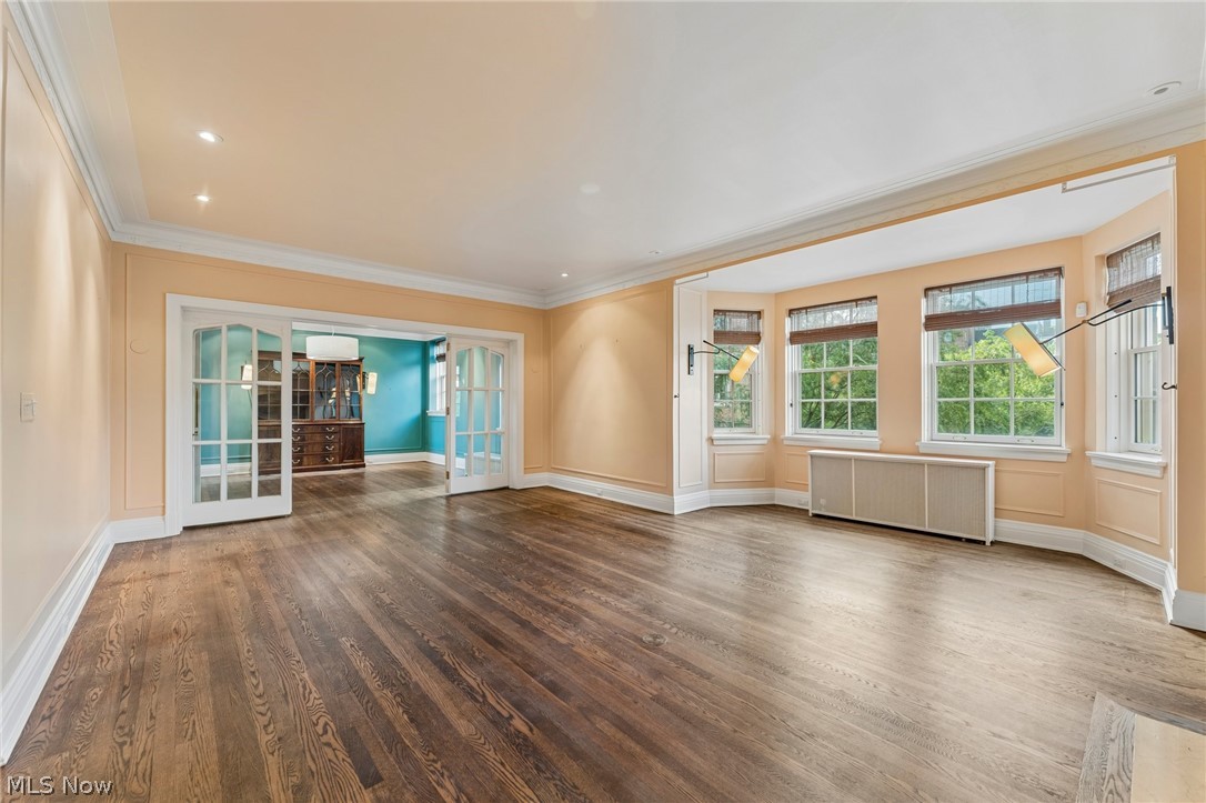 13615 Shaker Boulevard Cleveland OH 44120