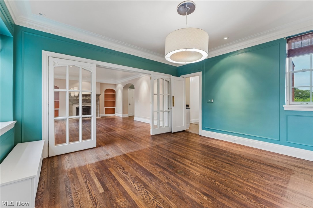 13615 Shaker Boulevard Cleveland OH 44120