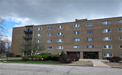 20333 Detroit Road Rocky River OH 44116
